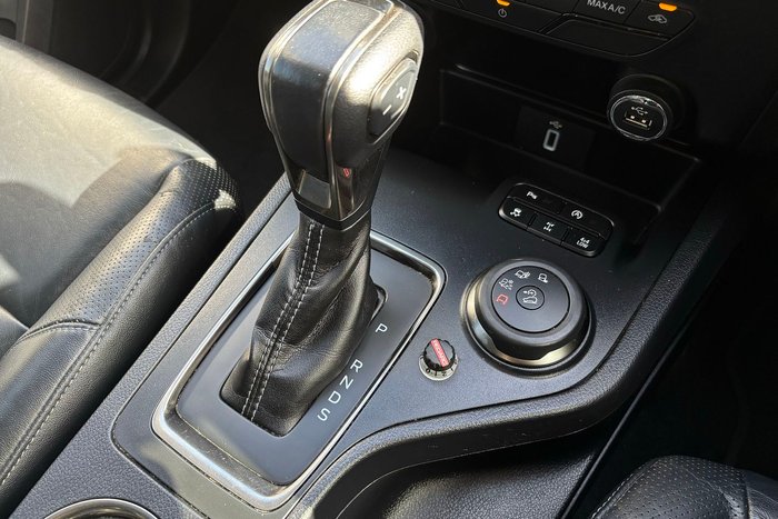 2019 Ford Everest Trend