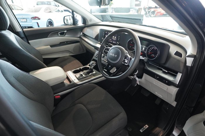 2024 Kia Carnival S