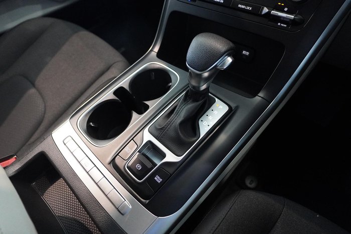2024 Kia Carnival S