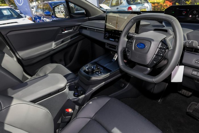 2025 Subaru Solterra AWD