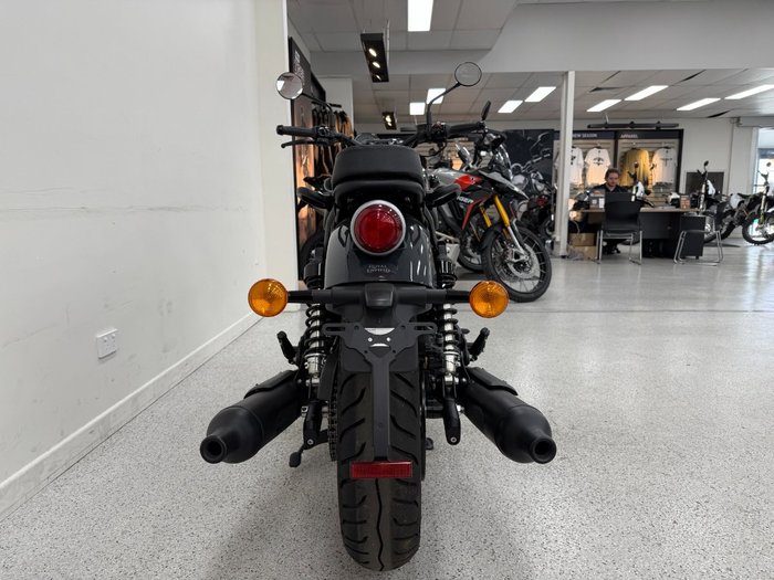 2026 Royal Enfield SHOTGUN 650 grey