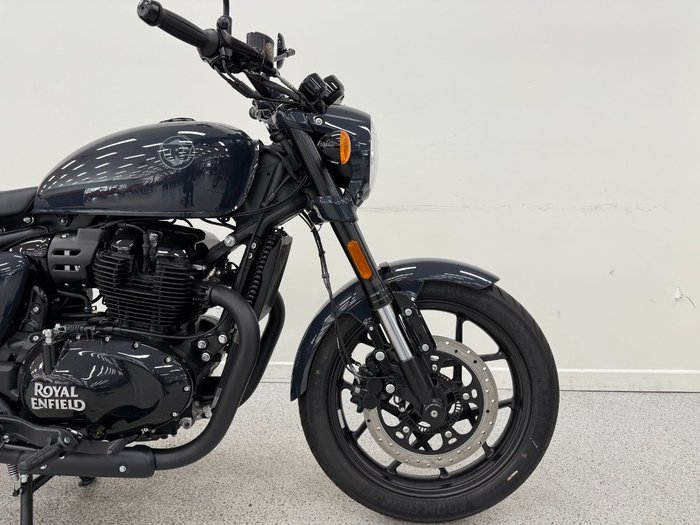 2026 Royal Enfield SHOTGUN 650 grey