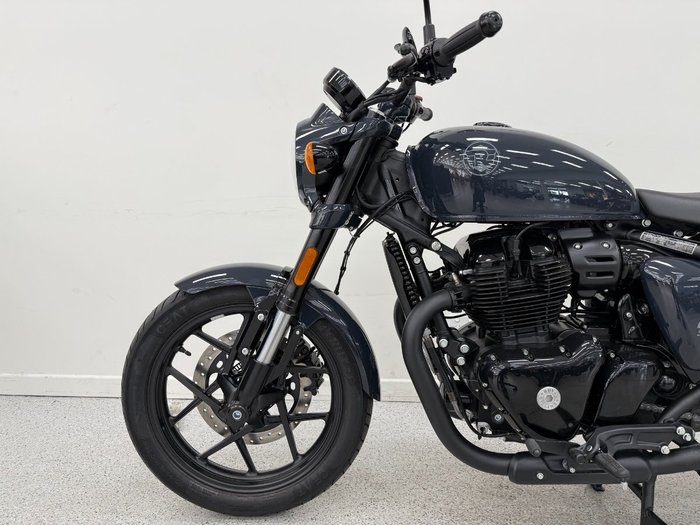 2026 Royal Enfield SHOTGUN 650 grey