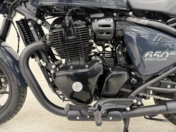 2026 Royal Enfield SHOTGUN 650 grey