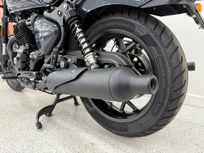 2026 Royal Enfield SHOTGUN 650 grey