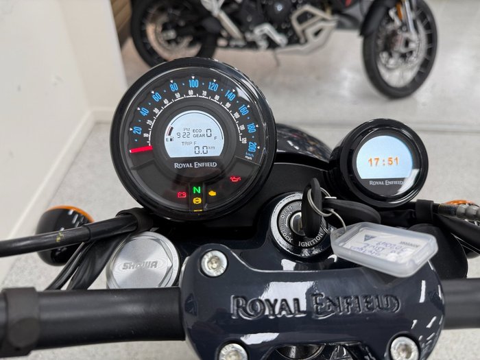 2026 Royal Enfield SHOTGUN 650 grey