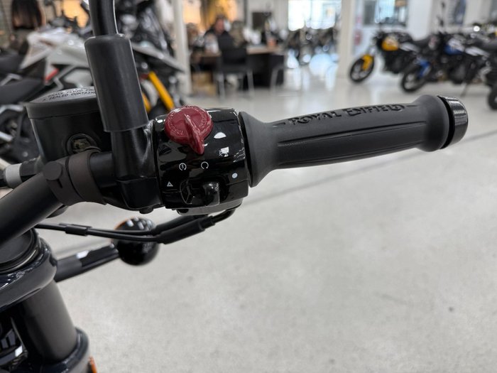 2026 Royal Enfield SHOTGUN 650 grey