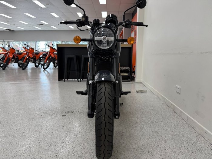 2026 Royal Enfield SHOTGUN 650 grey