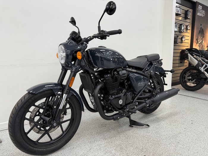 2026 Royal Enfield SHOTGUN 650 grey
