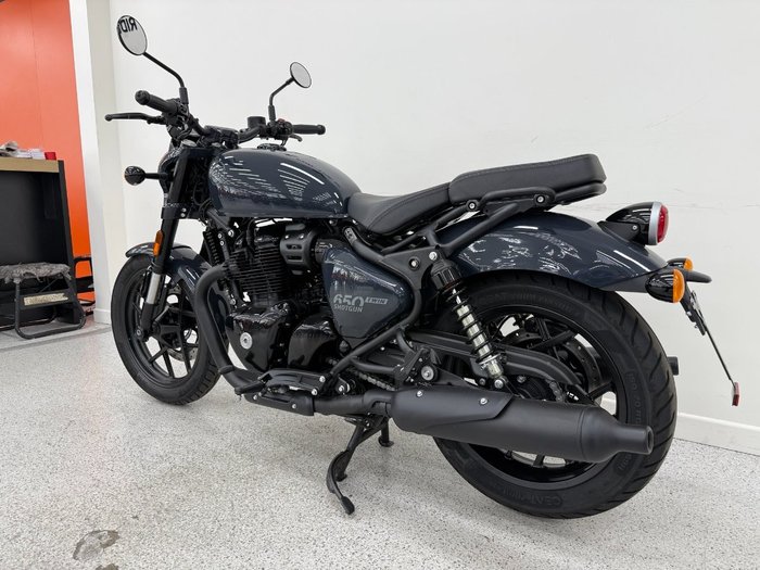 2026 Royal Enfield SHOTGUN 650 grey