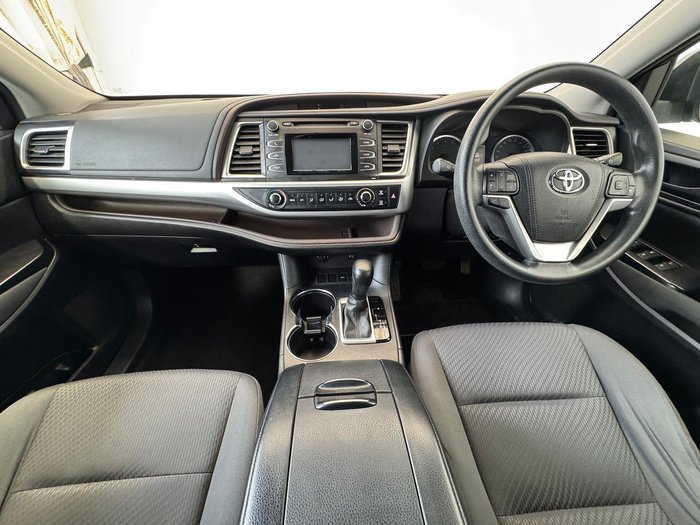 2017 Toyota Kluger GX