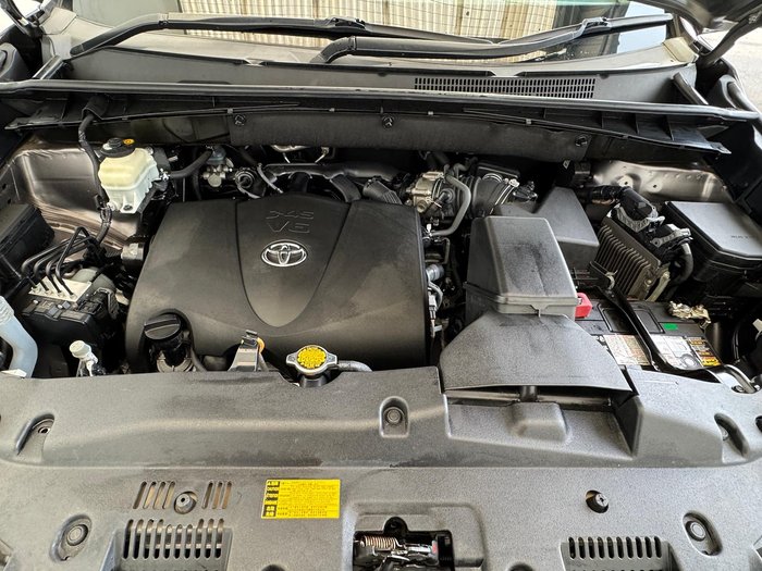 2017 Toyota Kluger GX