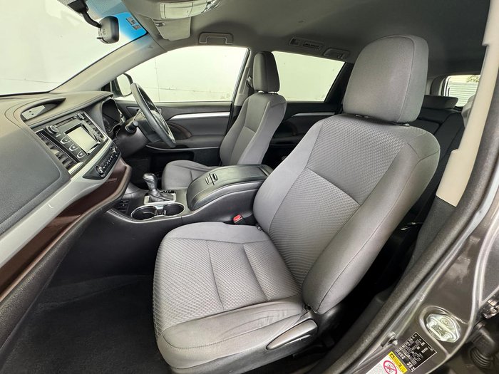 2017 Toyota Kluger GX