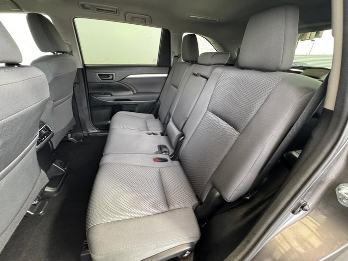 2017 Toyota Kluger GX