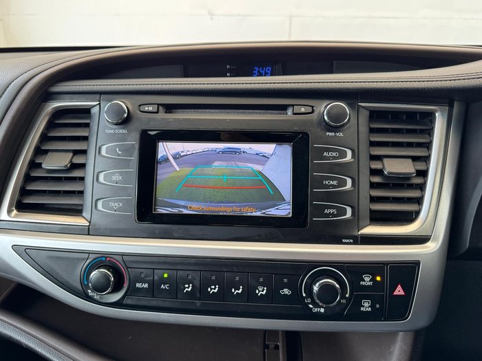 2017 Toyota Kluger GX