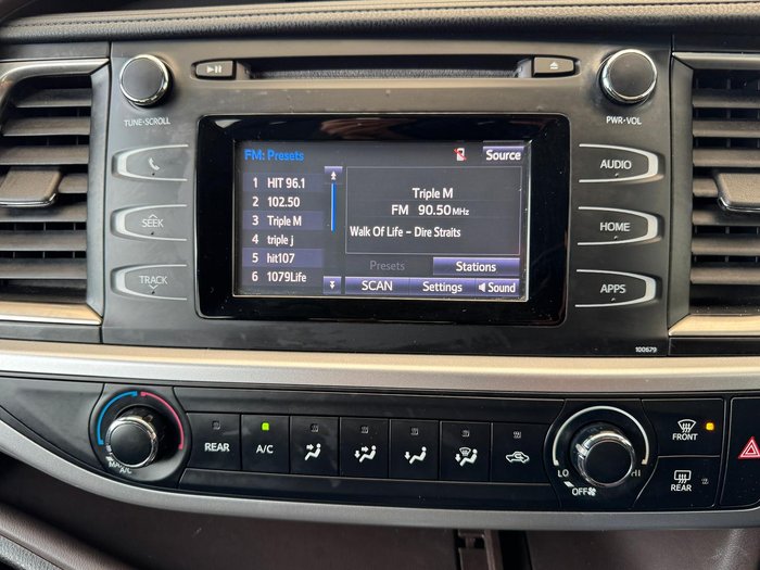 2017 Toyota Kluger GX