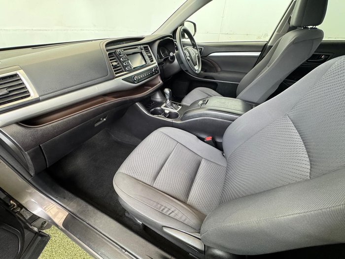 2017 Toyota Kluger GX