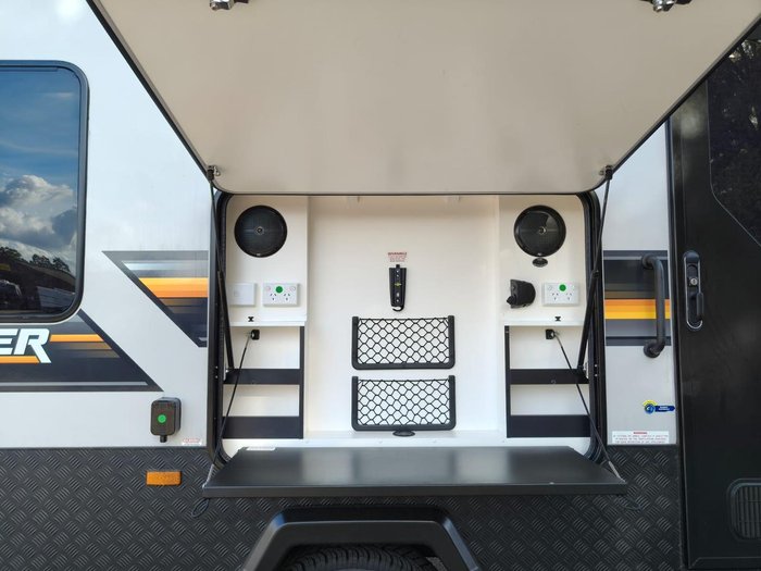 2026 Traveller Destination Track Dst15dc