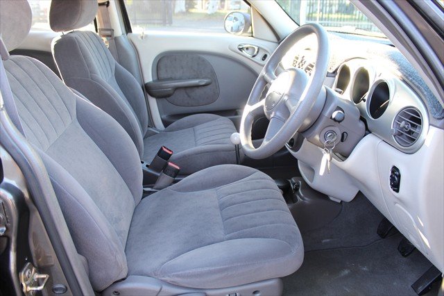 2002 Chrysler PT Cruiser Classic