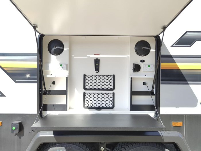 2026 Traveller Destination Track Dst20e