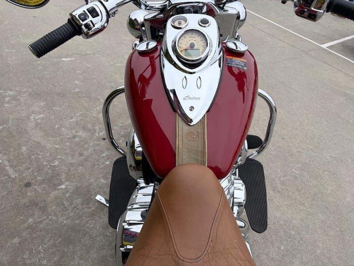 2014 INDIAN CHIEF VINTAGE Red