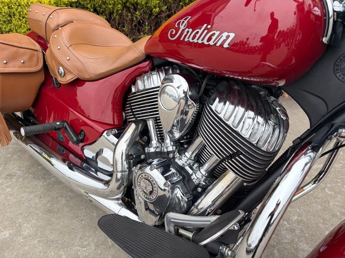 2014 INDIAN CHIEF VINTAGE Red