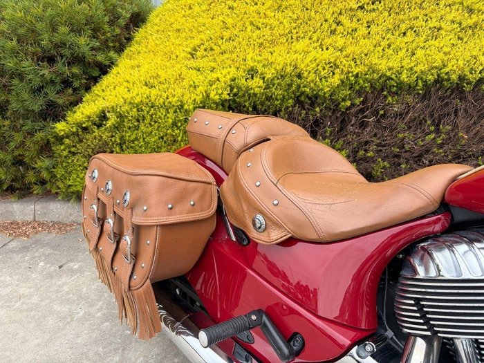 2014 INDIAN CHIEF VINTAGE Red