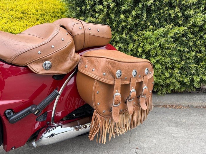 2014 INDIAN CHIEF VINTAGE Red