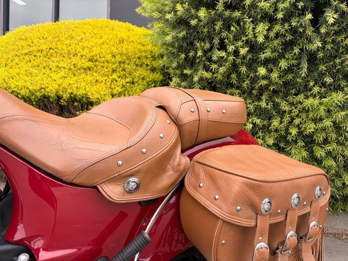 2014 INDIAN CHIEF VINTAGE Red