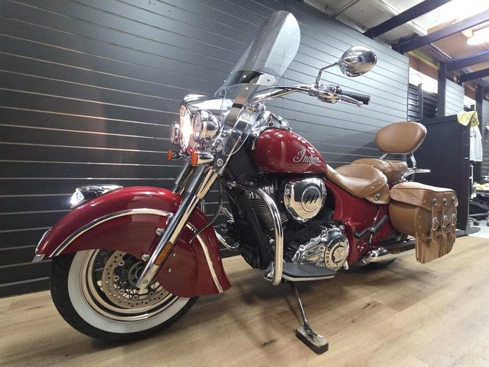 2014 INDIAN CHIEF VINTAGE Red