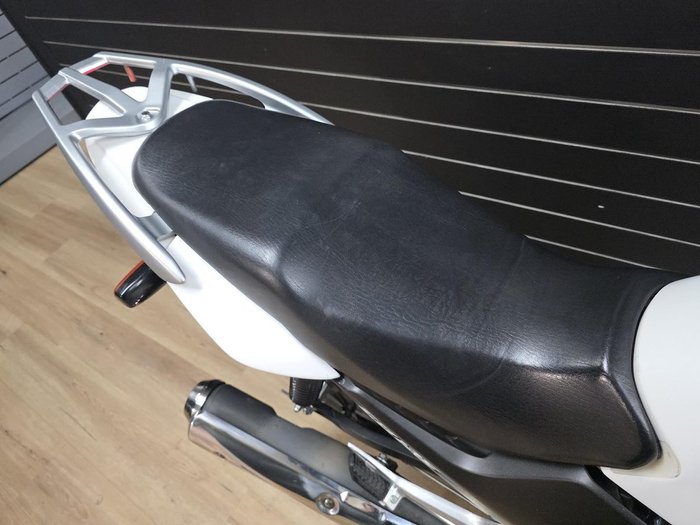 2021 Honda CB125E White