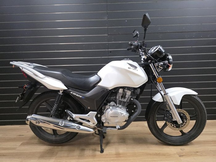 2021 Honda CB125E White