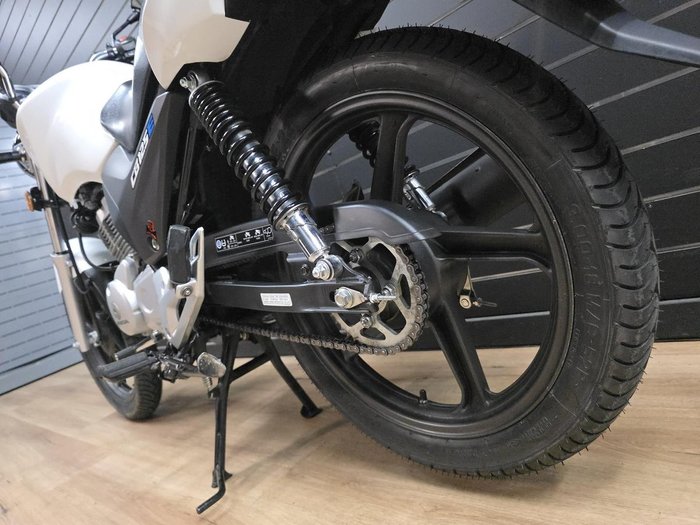 2021 Honda CB125E White