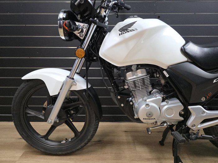 2021 Honda CB125E White