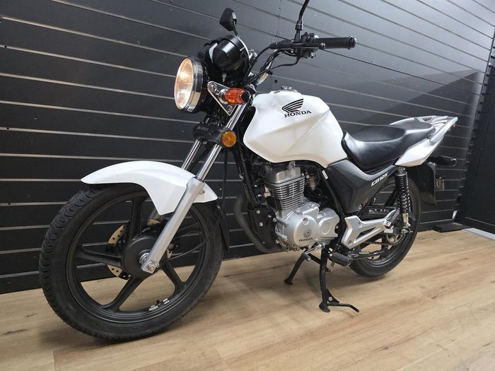 2021 Honda CB125E White