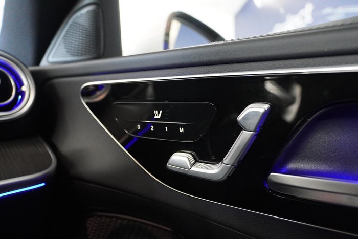 2021 Mercedes-Benz C-Class C300