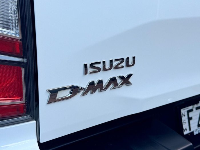 2025 Isuzu D-MAX X-TERRAIN