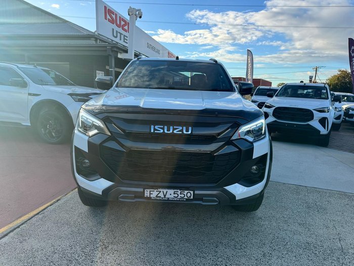 2025 Isuzu D-MAX X-TERRAIN