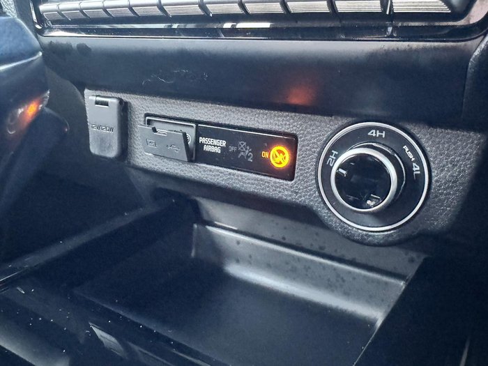 2025 Isuzu D-MAX X-TERRAIN
