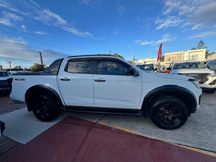 2025 Isuzu D-MAX X-TERRAIN