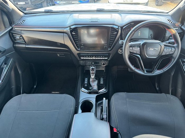 2025 Isuzu D-MAX X-TERRAIN