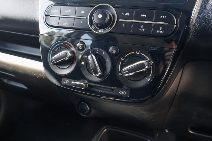 2016 Mitsubishi Mirage ES