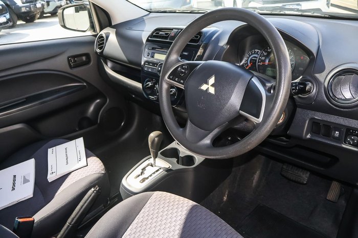 2016 Mitsubishi Mirage ES