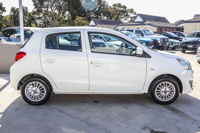 2016 Mitsubishi Mirage ES