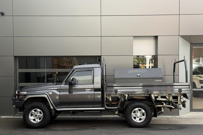 2022 Toyota Landcruiser GXL