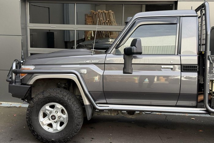 2022 Toyota Landcruiser GXL