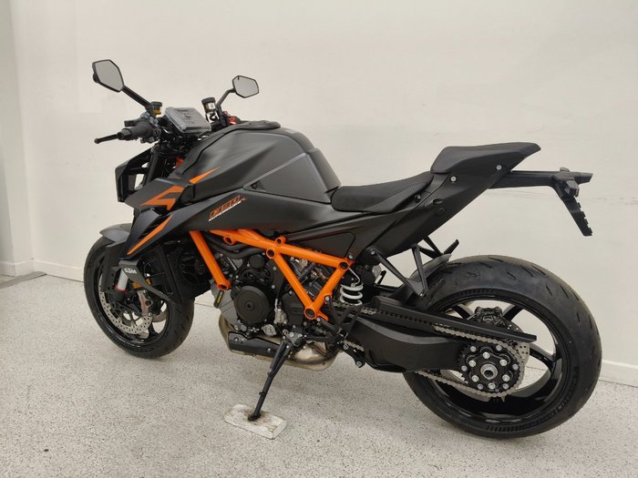 2026 Ktm 1390 SUPER DUKE R EVO Black