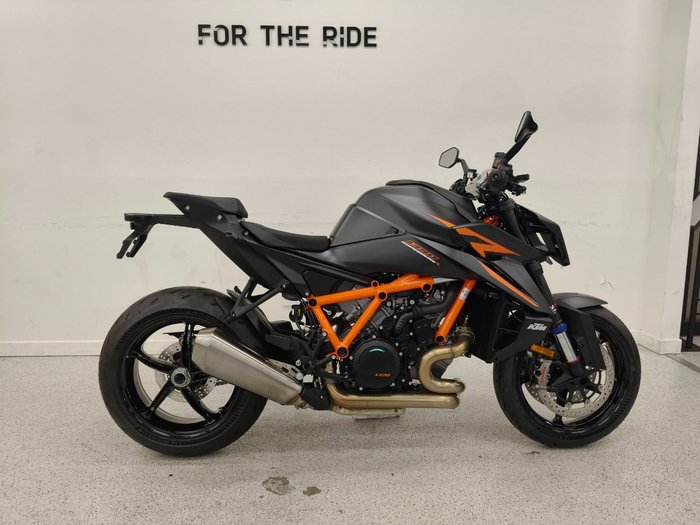 2026 Ktm 1390 SUPER DUKE R EVO Black