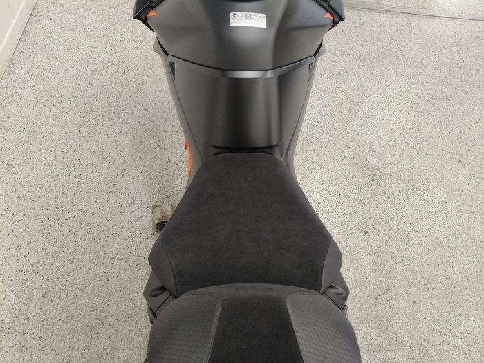 2026 Ktm 1390 SUPER DUKE R EVO Black
