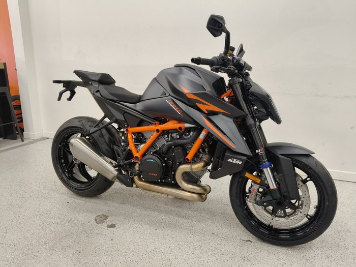 2026 Ktm 1390 SUPER DUKE R EVO Black